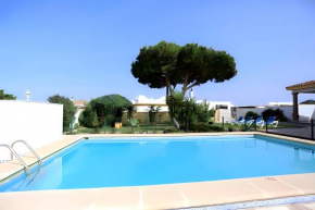 Chalet con piscina privada y barbacoa solo familias